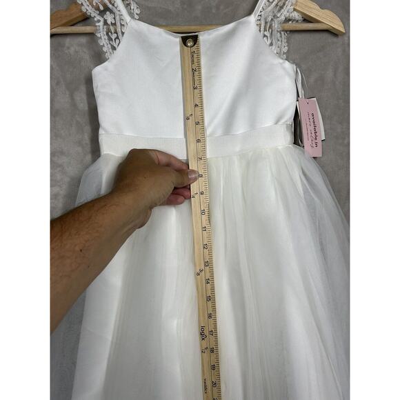 NWT DAVIDS BRIDAL Crochet Cap Sleeve Ivory Tulle Flower Girls Dress Size 5 - Picture 10 of 12